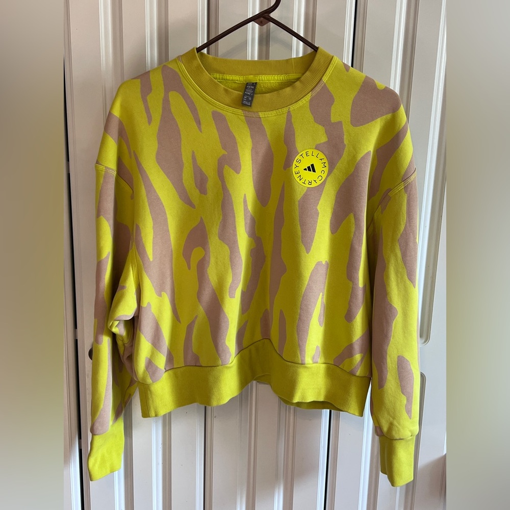 Cute Stella McCartney Adidas sweatshirt.